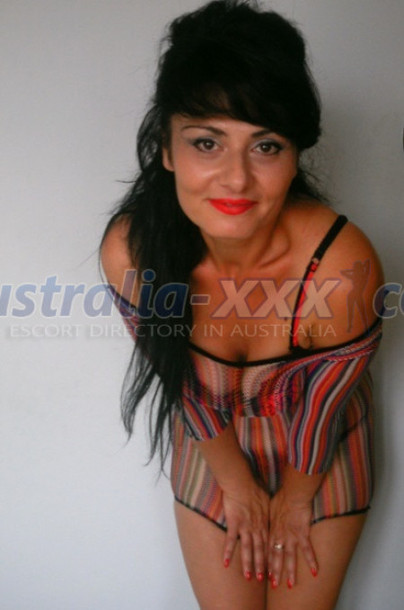 Andreea Hot Brunette